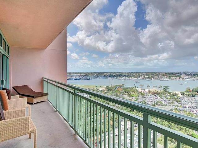 15. Condominiums for Sale at The Reef At Atlantis, Paradise Island, Nassau and Paradise Island, Bahamas