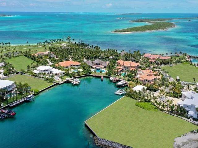 4. Single Family Homes por un Venta en Ocean Club Estates, Paradise Island, Nueva Providencia / Nassau, Bahamas