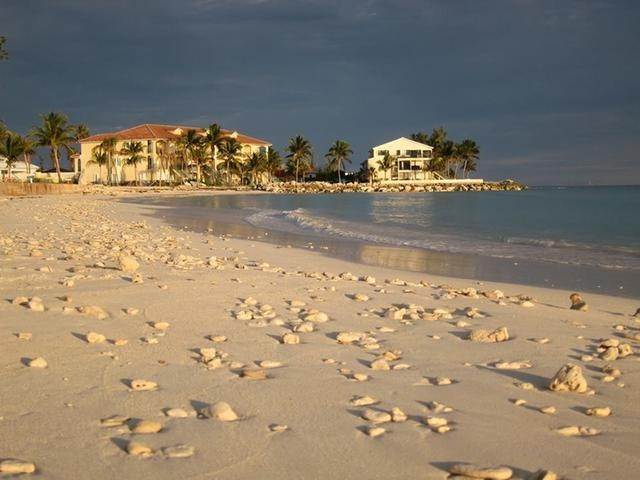 2. Lots / Acreage für Verkauf beim Bahama Terrace Yacht and Country Club, Grand Bahama/Freeport, Bahamas