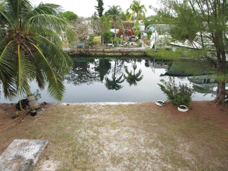 10. Single Family Homes für Verkauf beim Coral Harbour, New Providence/Nassau, Bahamas