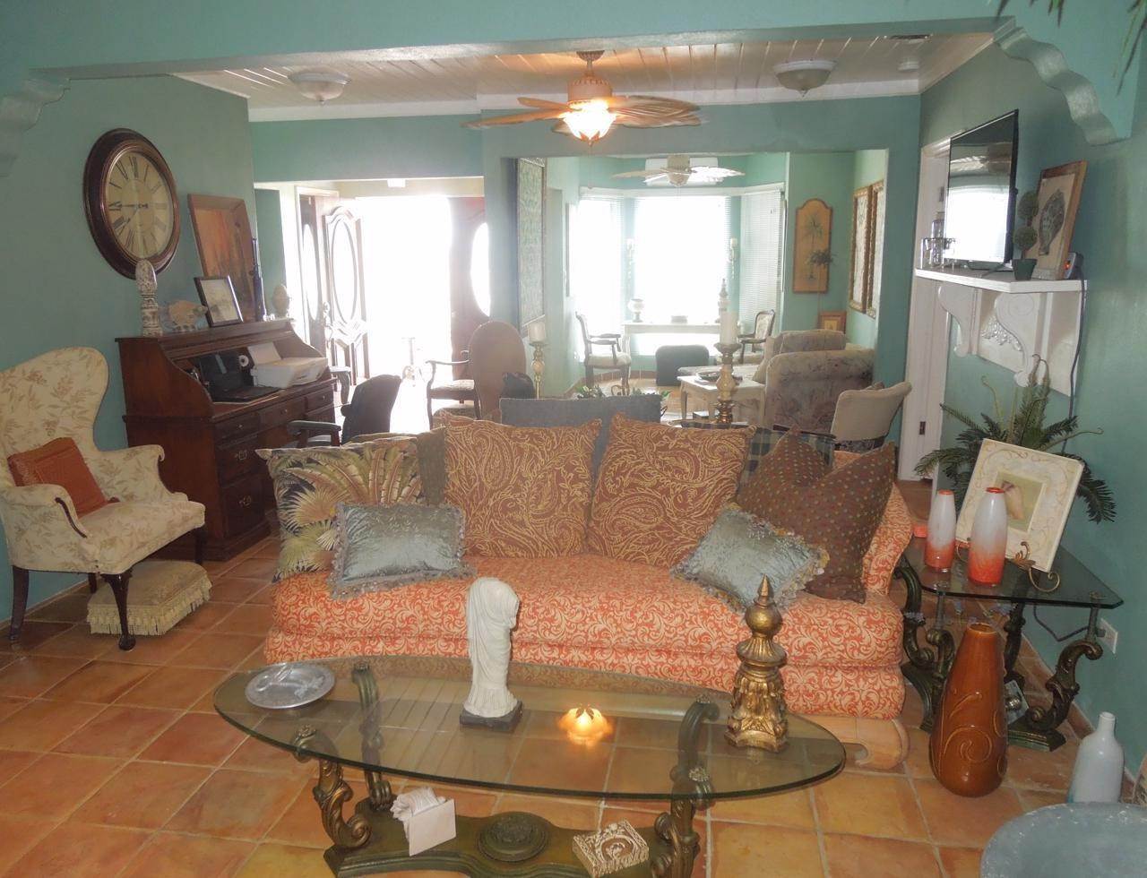 4. Single Family Homes for Sale at Whale Point, Eleuthera, Bahamas