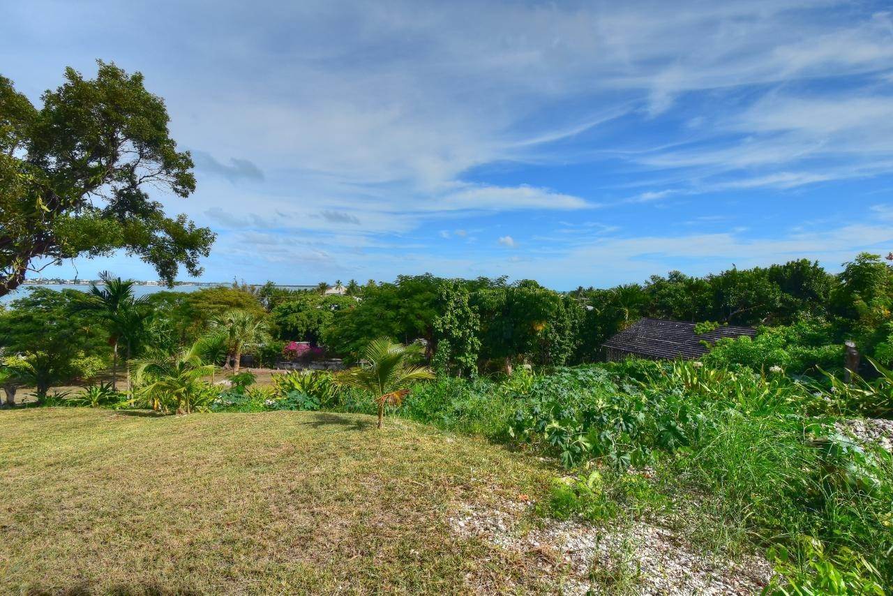 9. Single Family Homes for Sale at Eastern Road, Nassau and Paradise Island, Bahamas