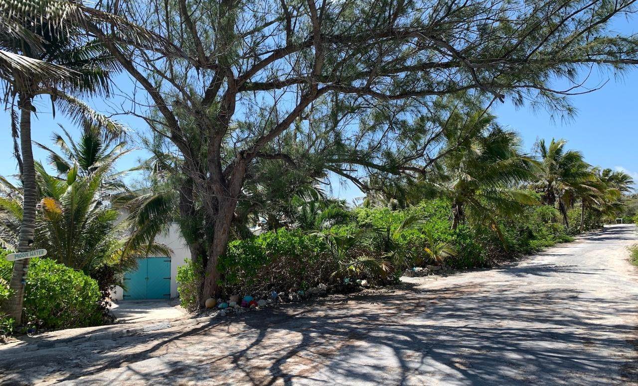5. Single Family Homes for Sale at Stella Maris, Long Island, Bahamas