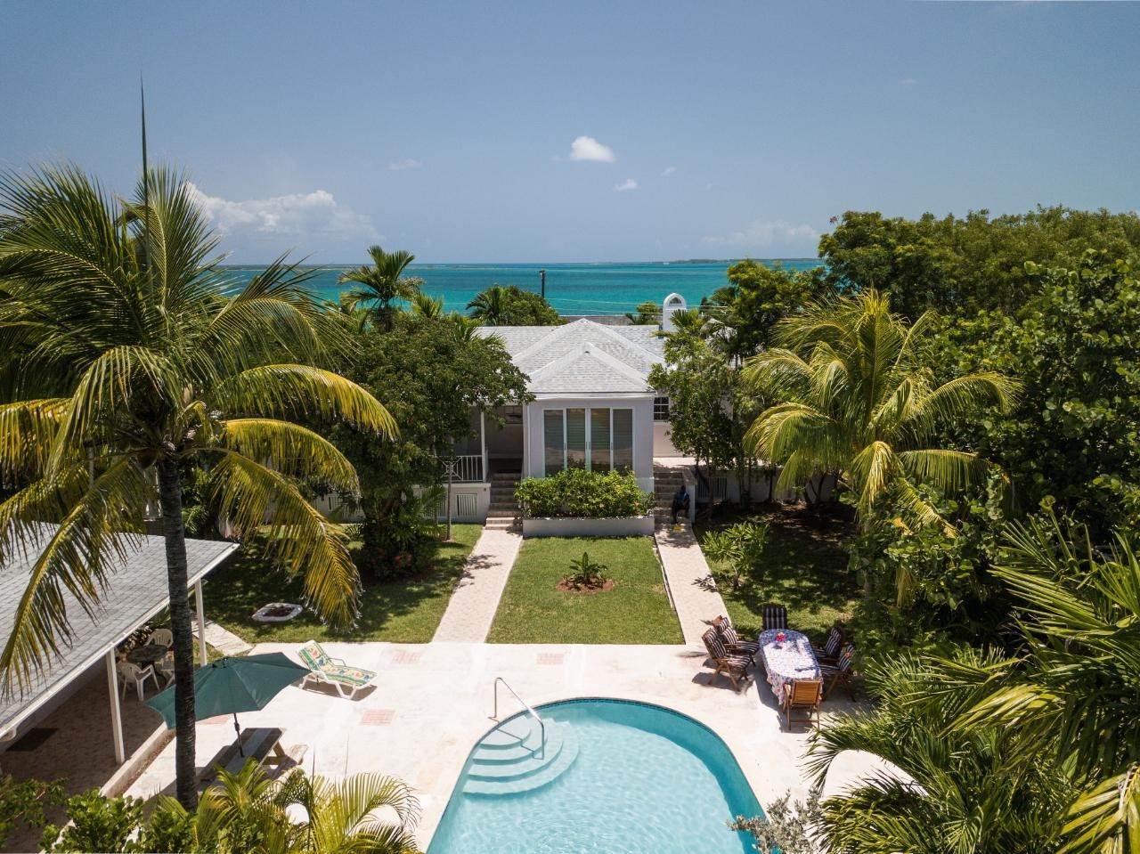 1. Single Family Homes für Verkauf beim Winton, New Providence/Nassau, Bahamas