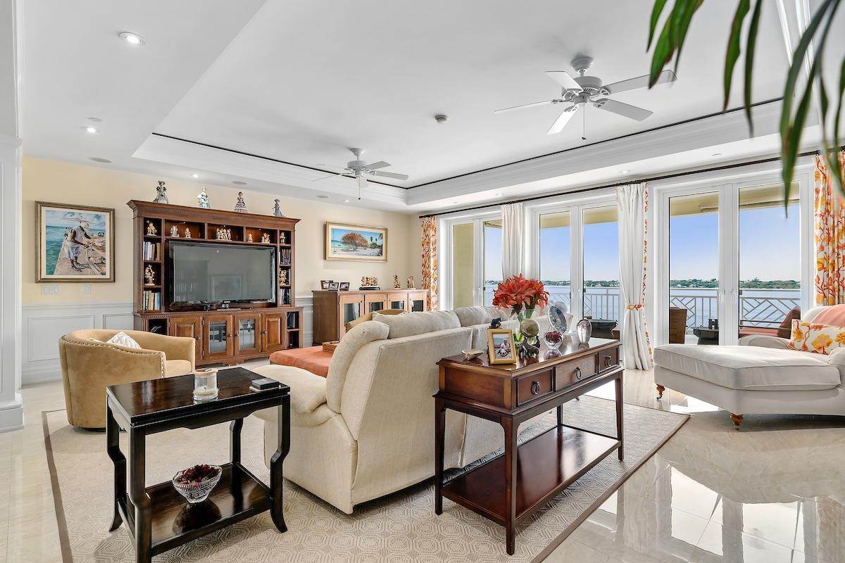 2. Condominiums for Sale at Ocean Club Estates, Paradise Island, Nassau and Paradise Island, Bahamas
