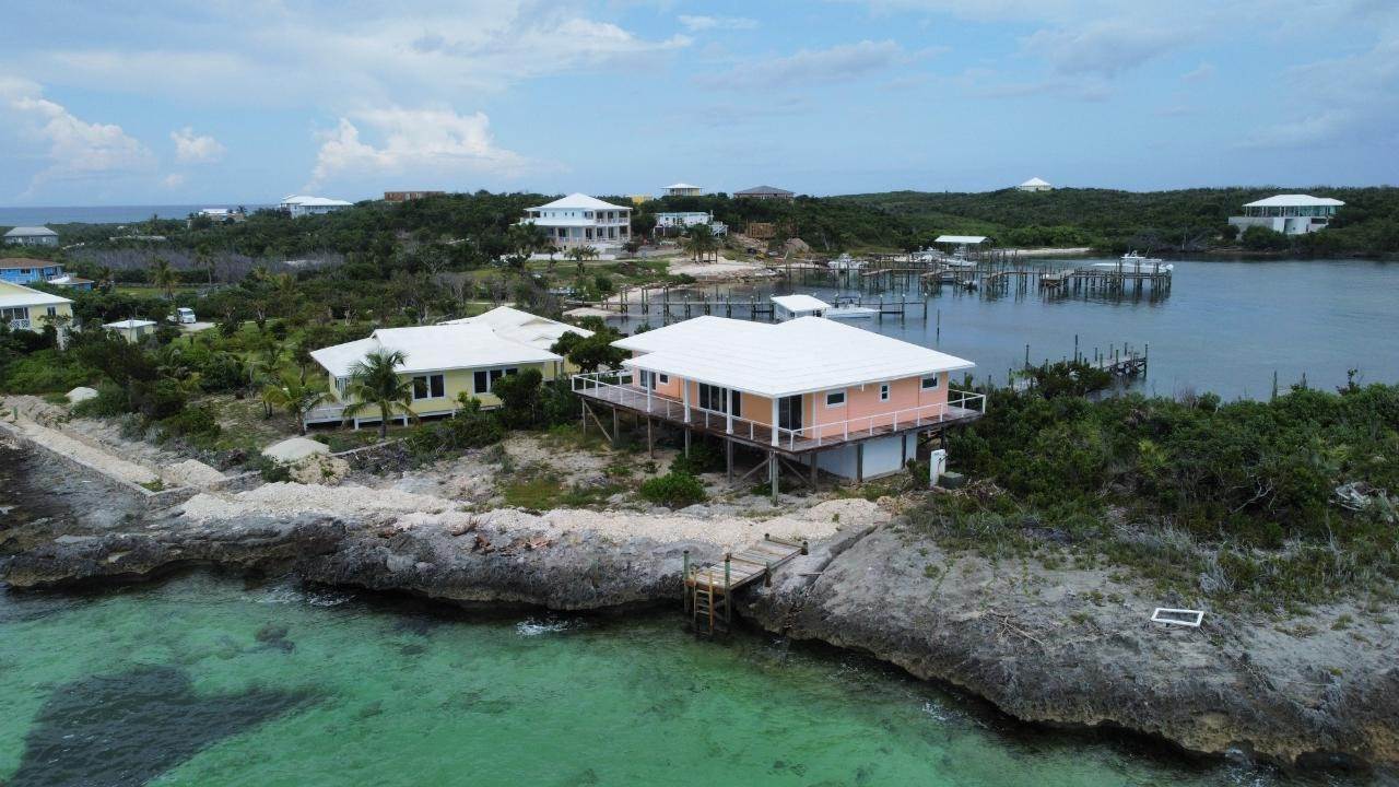 8. Single Family Homes 为 销售 在 Guana Cay, 阿巴科, 巴哈马