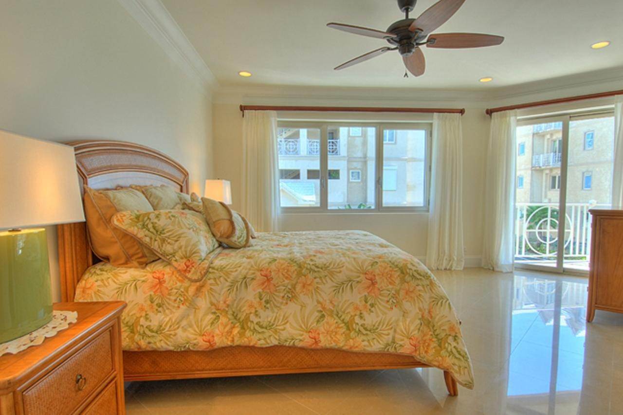 13. Condominiums por un Venta en Love Beach, Nueva Providencia / Nassau, Bahamas
