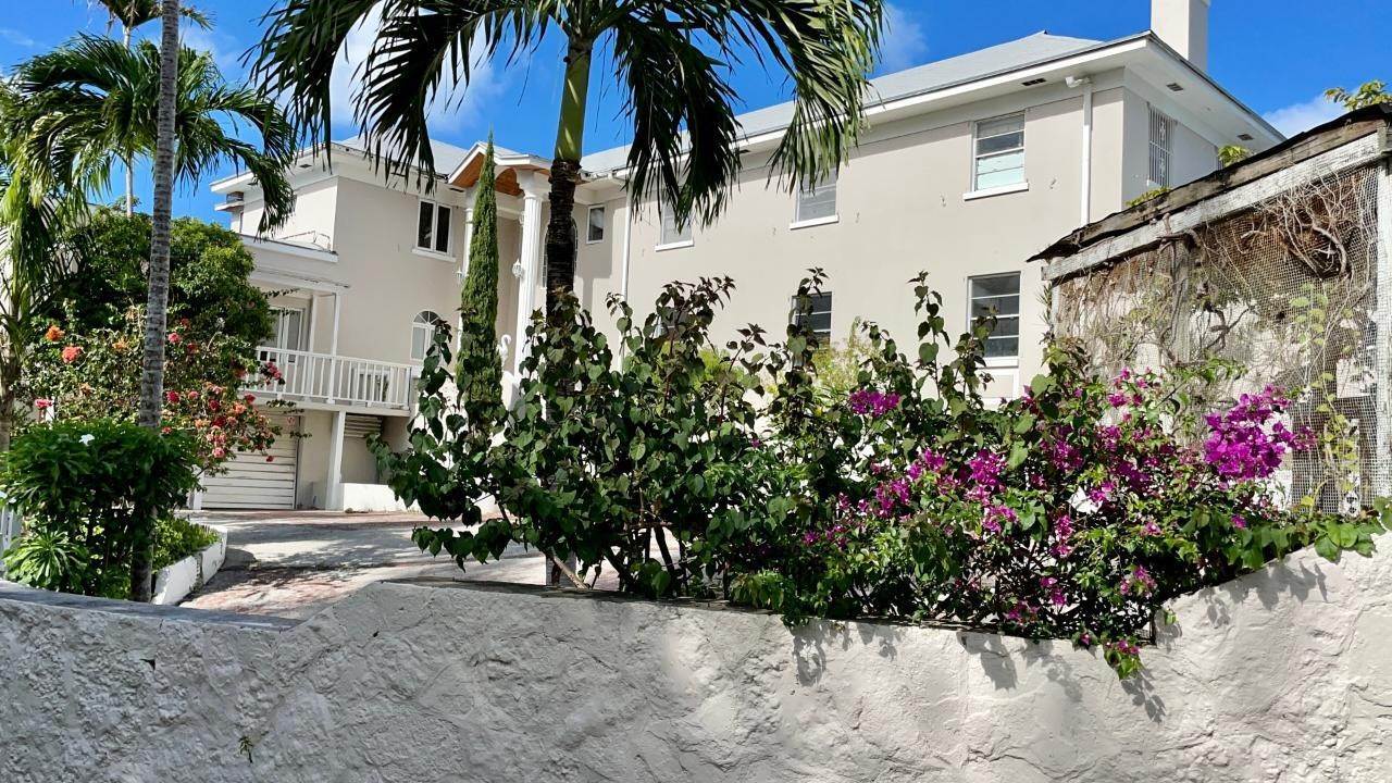 Single Family Homes for Sale at Blair Estates, Eastern Road, Nassau and Paradise Island, Bahamas