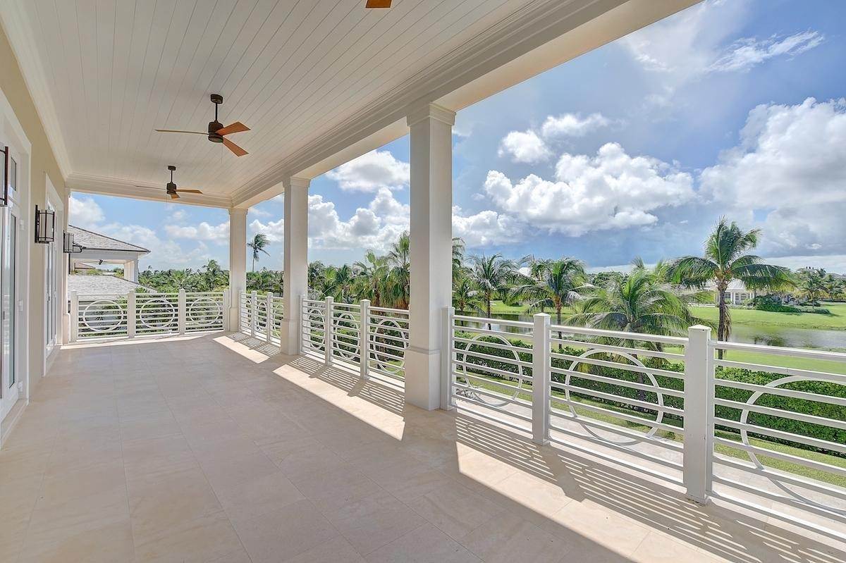 17. Single Family Homes for Sale at Ocean Club Estates, Paradise Island, Nassau and Paradise Island, Bahamas