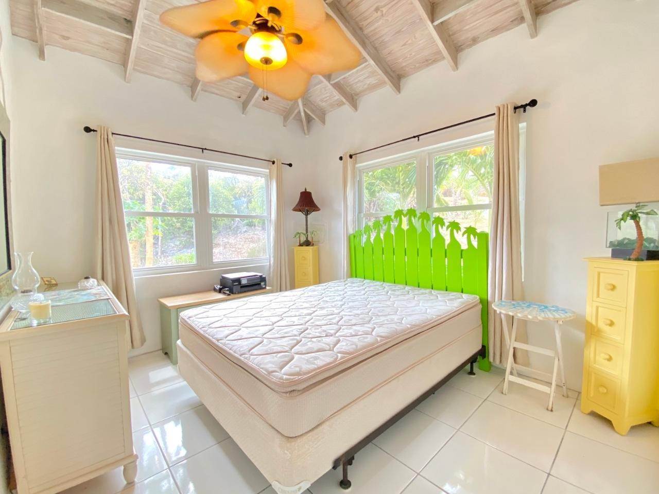 10. Single Family Homes for Sale at Rainbow Bay, Eleuthera, Bahamas