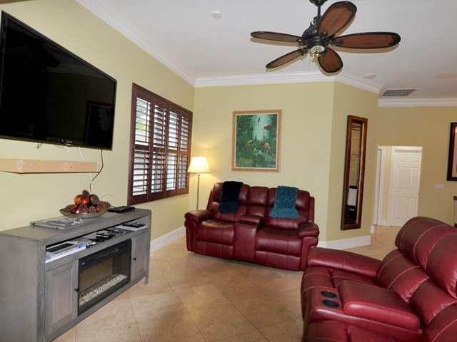 8. Single Family Homes en High Point Subdivision, John F Kennedy Drive, Nueva Providencia / Nassau, Bahamas
