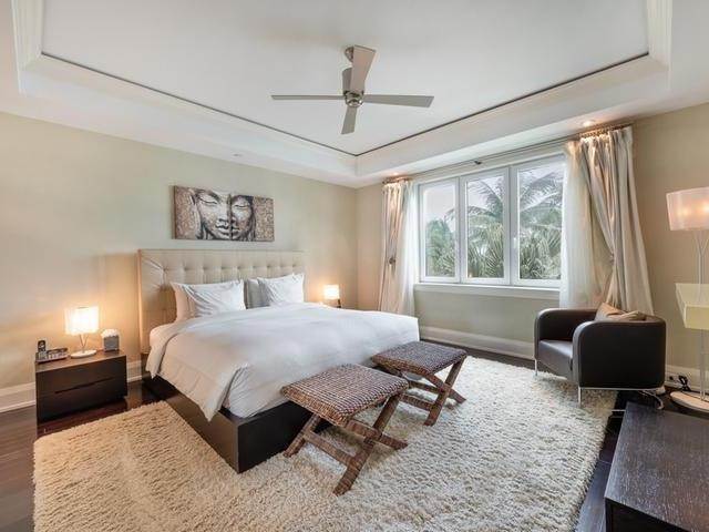 8. Condominiums for Sale at Ocean Club Estates, Paradise Island, Nassau and Paradise Island, Bahamas