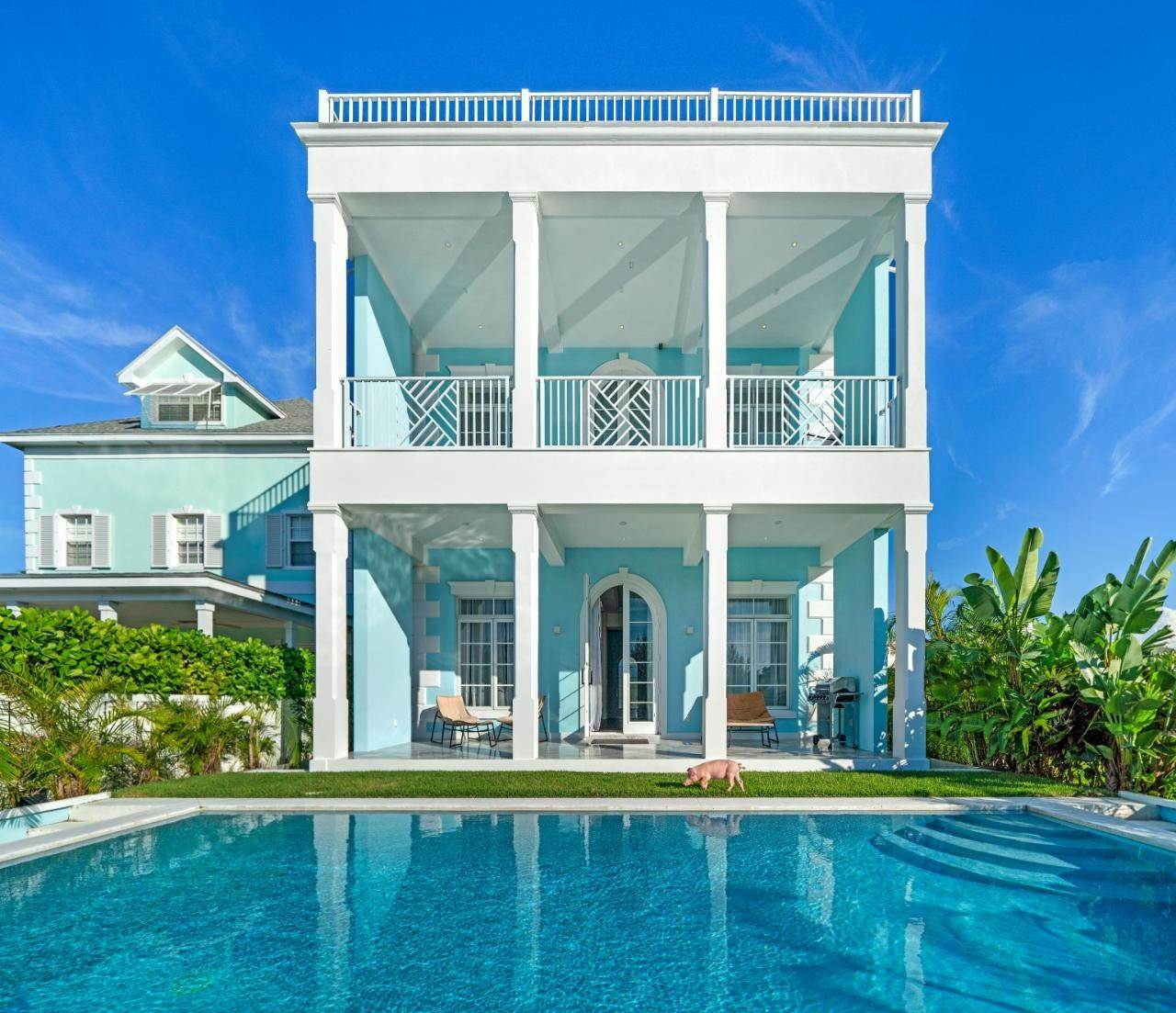 1. Single Family Homes for Sale at Sandyport, Cable Beach, Nassau and Paradise Island, Bahamas