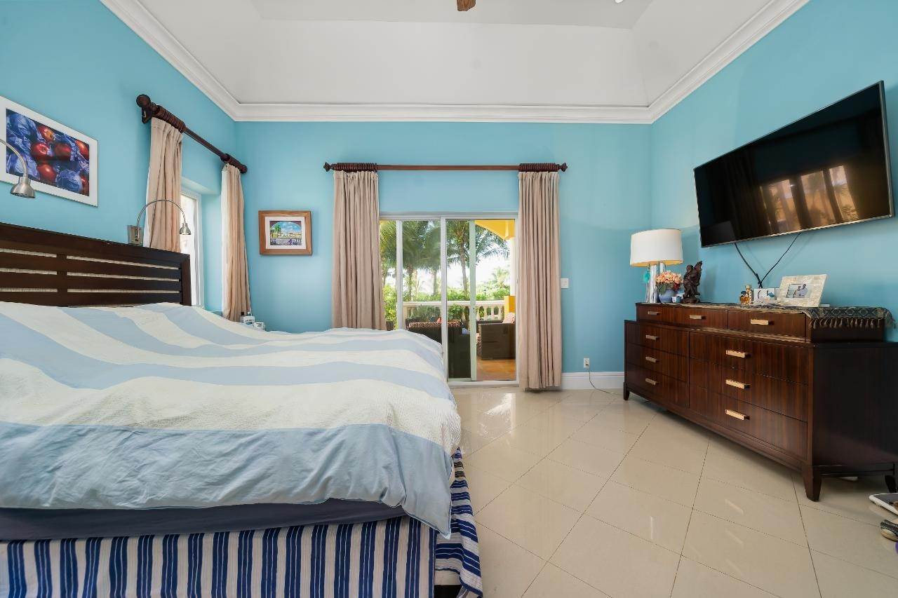 12. Condominiums for Sale at Caves Heights, West Bay Street, Nassau and Paradise Island, Bahamas