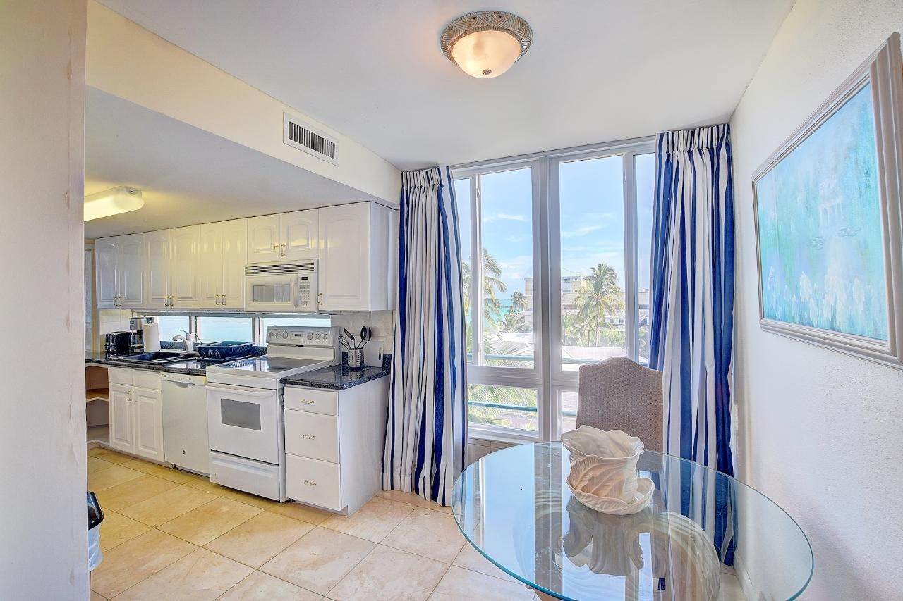 19. Condominiums for Sale at Cable Beach, Nassau and Paradise Island, Bahamas