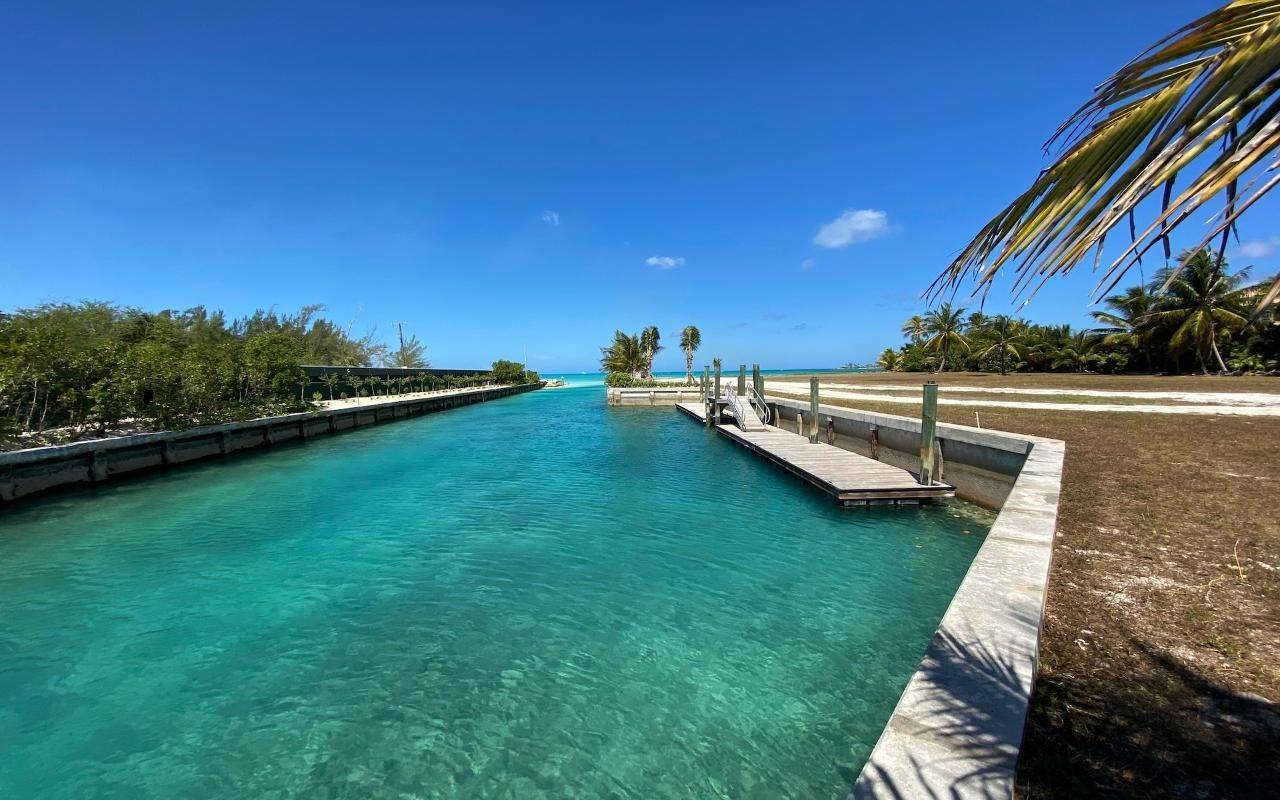 15. Lots / Acreage for Sale at Lyford Cay, Nassau and Paradise Island, Bahamas