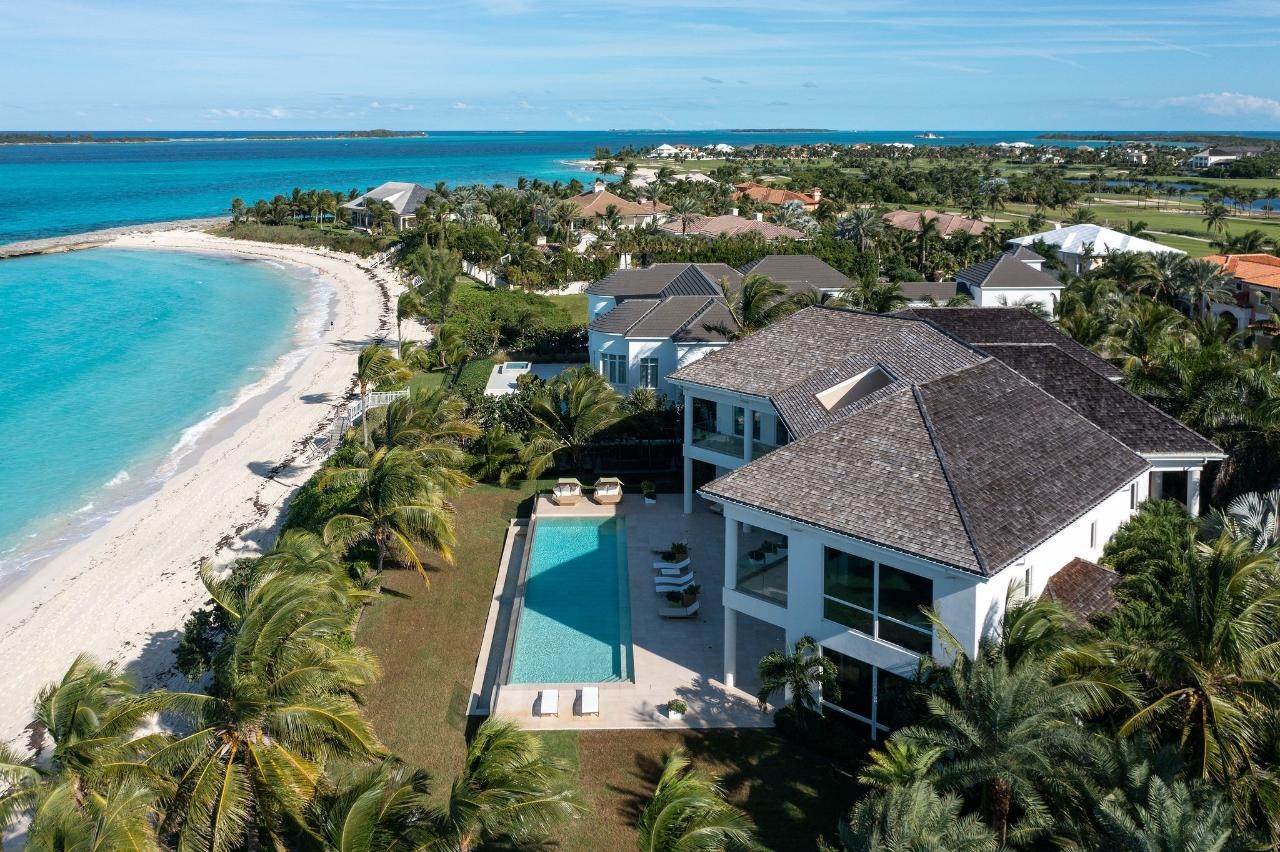 2. Single Family Homes pour l Vente à Ocean Club Estates, Paradise Island, New Providence/Nassau, Bahamas
