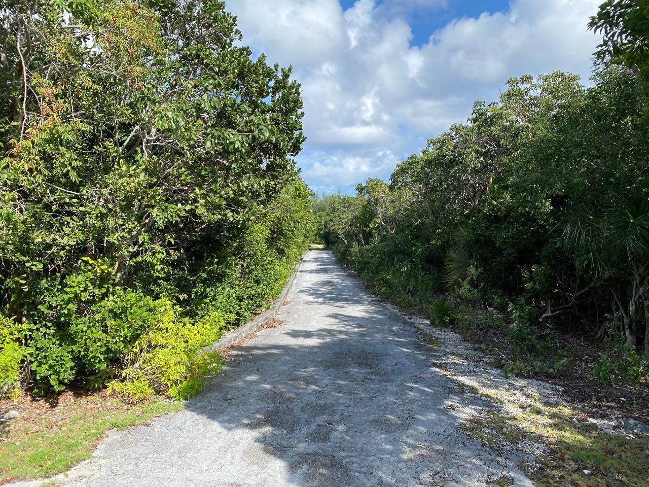 9. Single Family Homes for Sale at Banks Road, Governors Harbour, Eleuthera, Bahamas