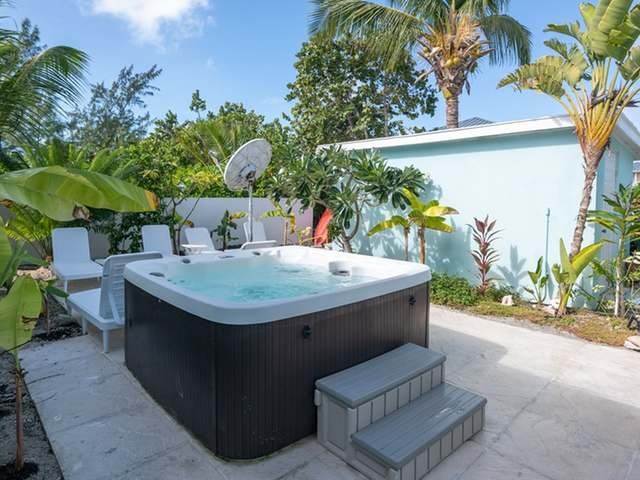 19. Single Family Homes for Sale at Jimmy Hill, Exuma, Bahamas