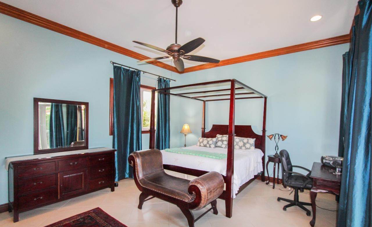 13. Single Family Homes for Sale at Lucayan Beach, Lucaya, Freeport and Grand Bahama, Bahamas