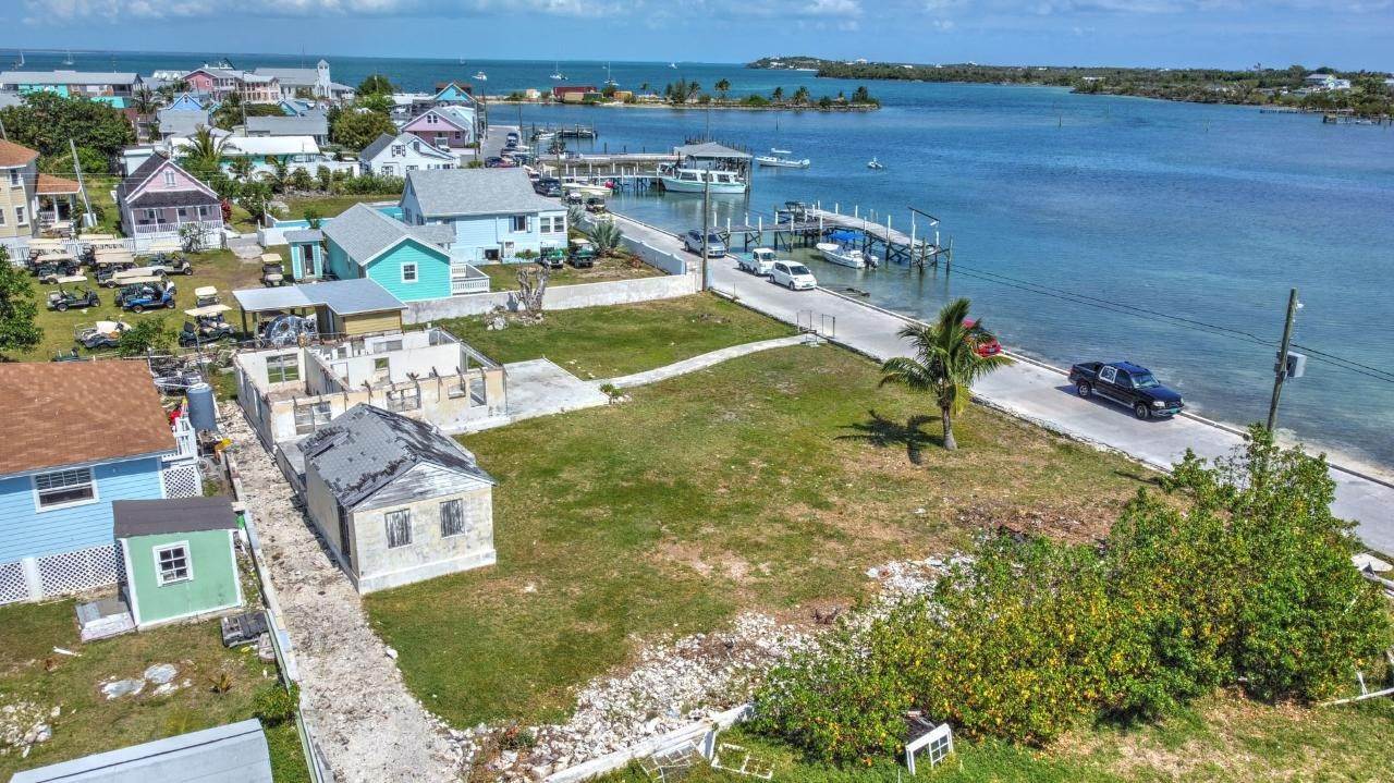 1. Single Family Homes for Sale at New Plymouth, Green Turtle Cay, Abaco, Bahamas