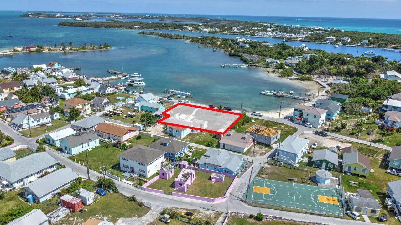 2. Single Family Homes for Sale at New Plymouth, Green Turtle Cay, Abaco, Bahamas