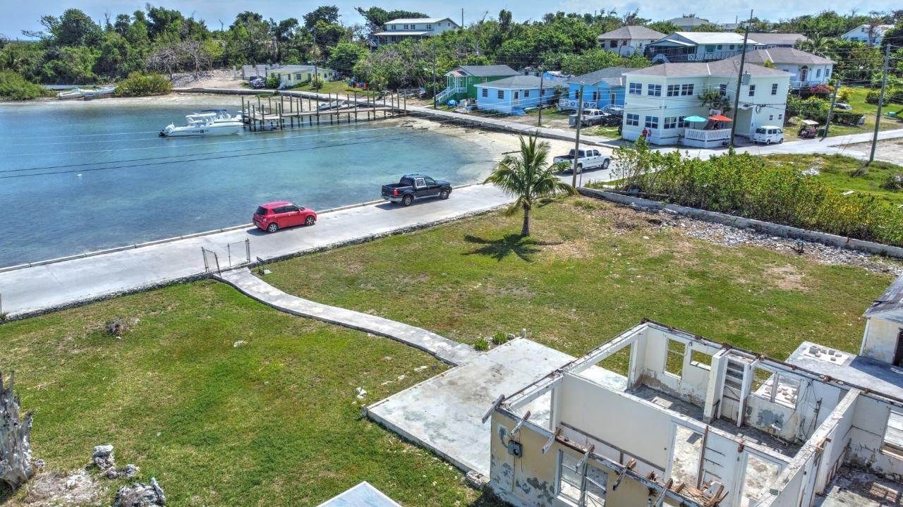 12. Single Family Homes for Sale at New Plymouth, Green Turtle Cay, Abaco, Bahamas