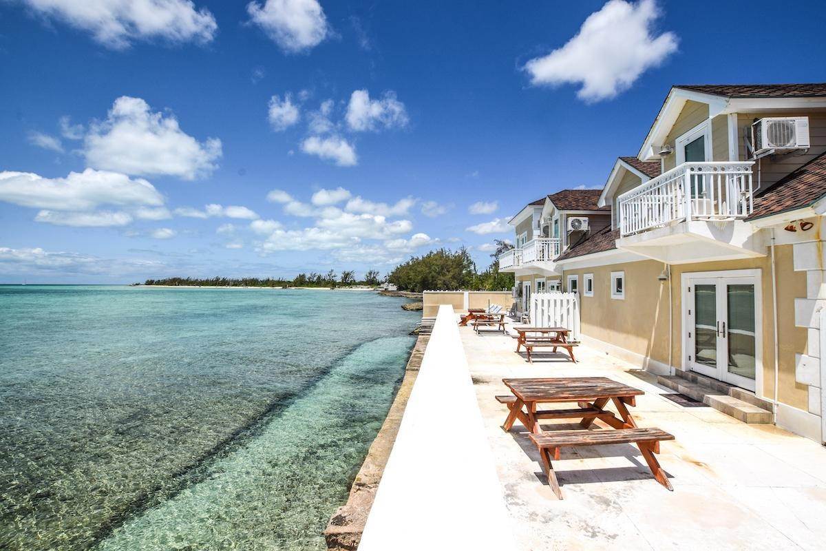 Single Family Homes at Yamacraw, Nassau and Paradise Island, Bahamas