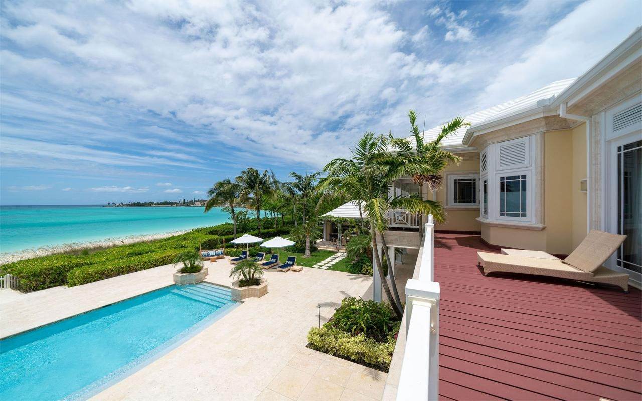 20. Single Family Homes for Sale at Islands At Old Fort Bay, Old Fort Bay, Nassau and Paradise Island, Bahamas