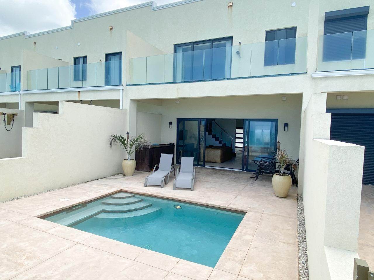 2. Condominiums for Sale at Cable Beach, Nassau and Paradise Island, Bahamas