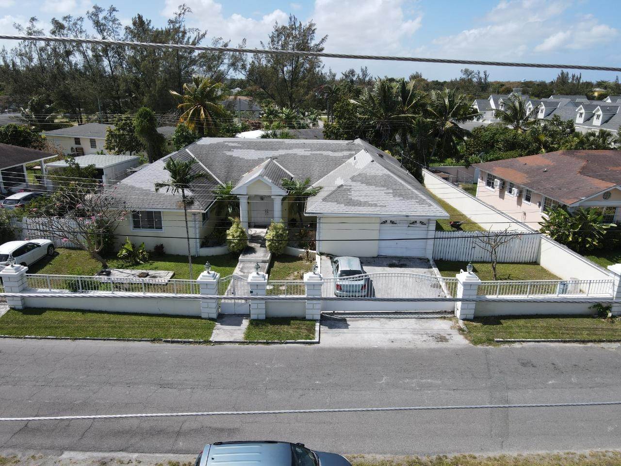 Single Family Homes for Sale at Sea Breeze, Nassau and Paradise Island, Bahamas