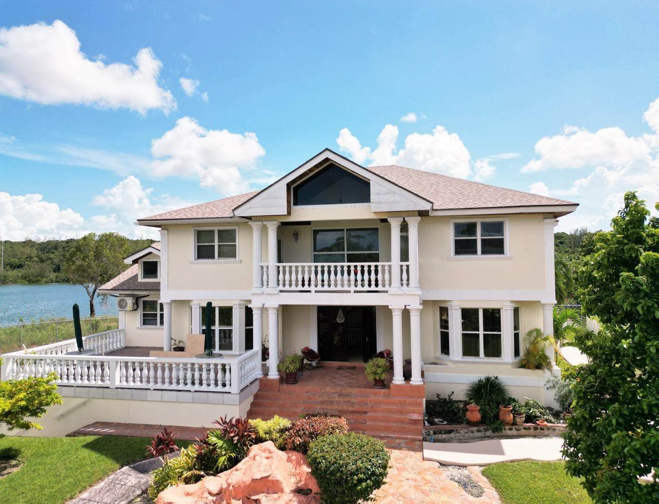 Single Family Homes 为 销售 在 Westridge Estates, Westridge, Nassau New Providence, 巴哈马