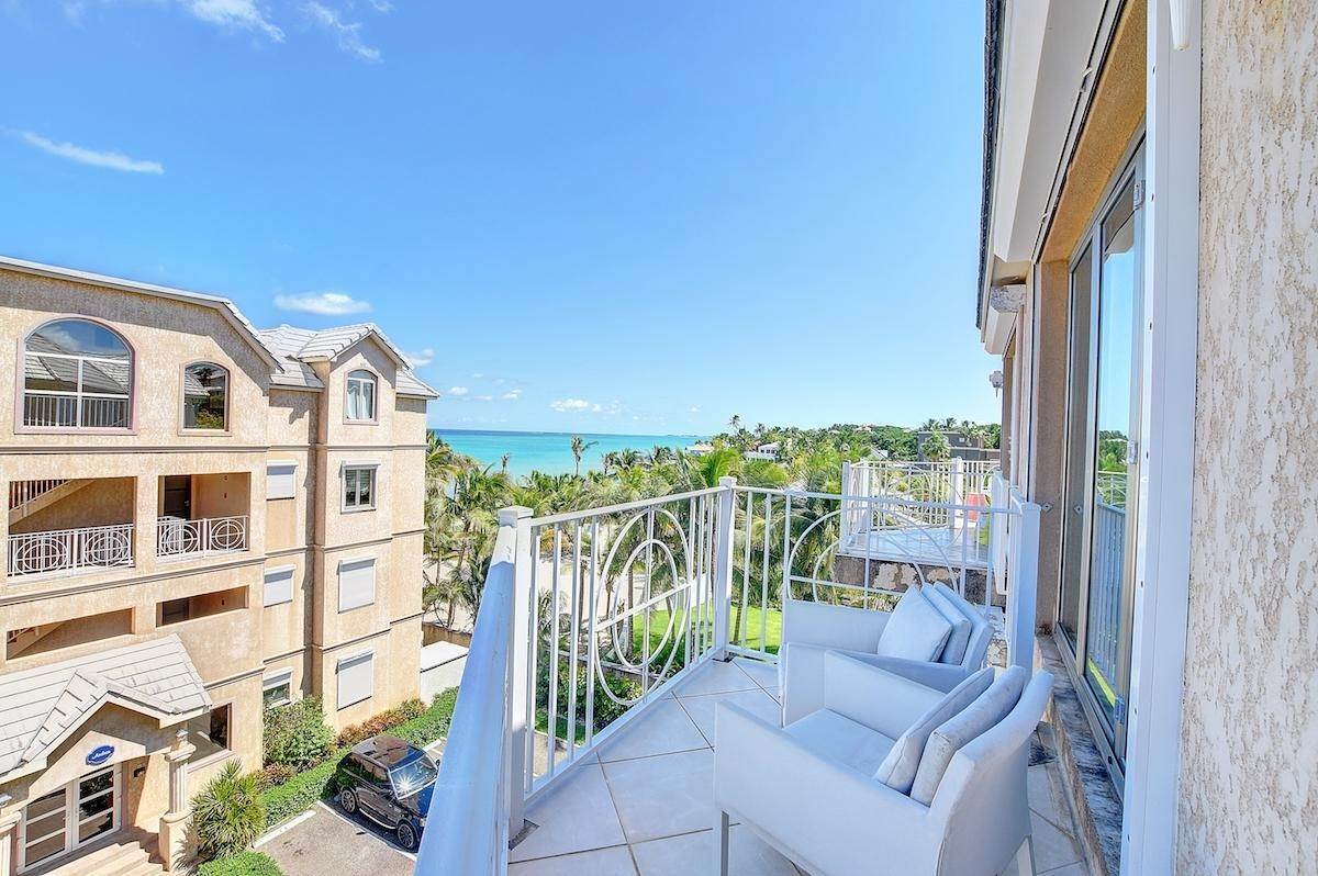 3. Condominiums for Sale at Love Beach, Nassau and Paradise Island, Bahamas