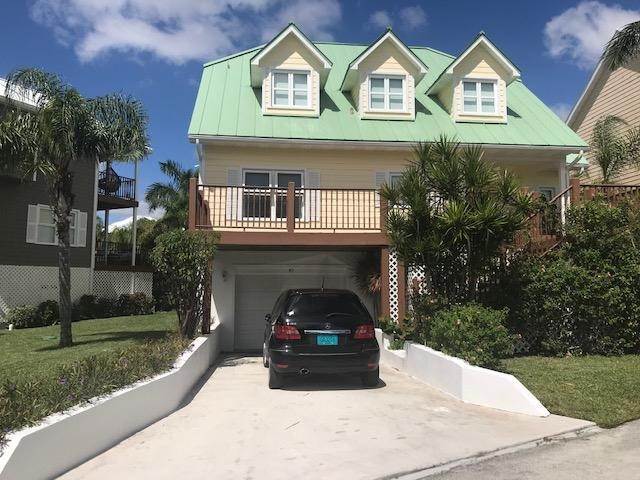 Single Family Homes 为 销售 在 Lucaya, 大巴哈马/自由港, 巴哈马