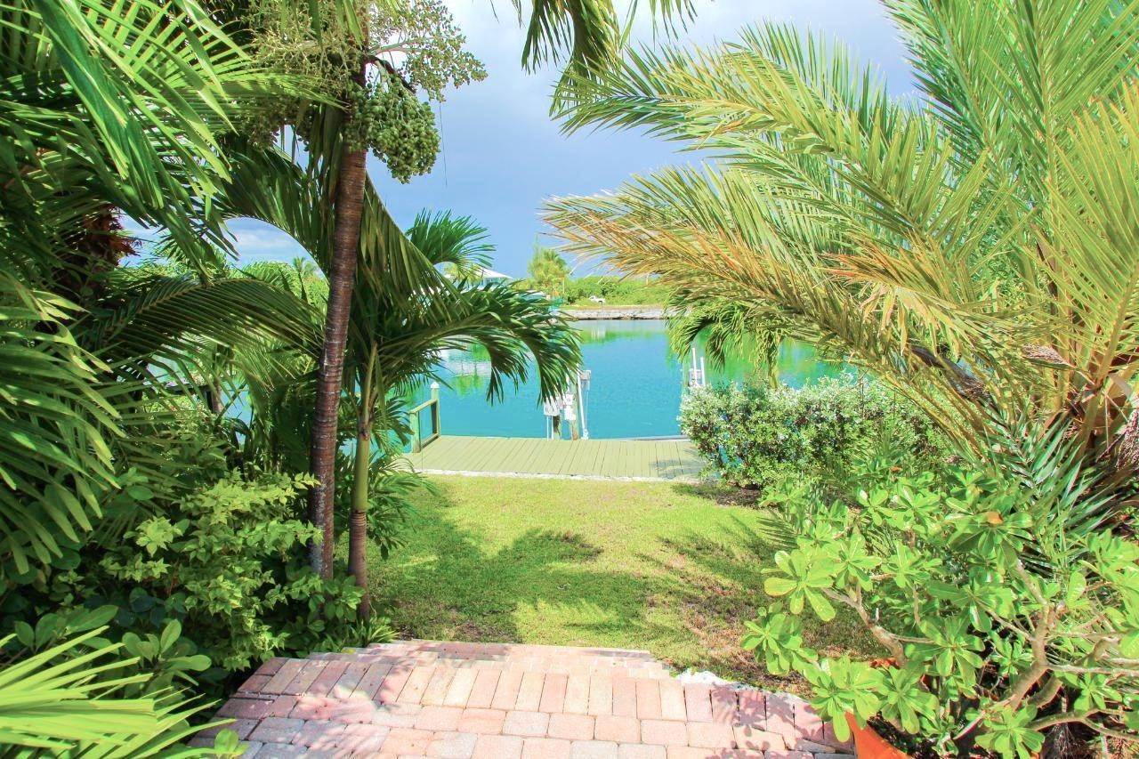 6. Single Family Homes for Sale at Fortune Bay, Freeport and Grand Bahama, Bahamas