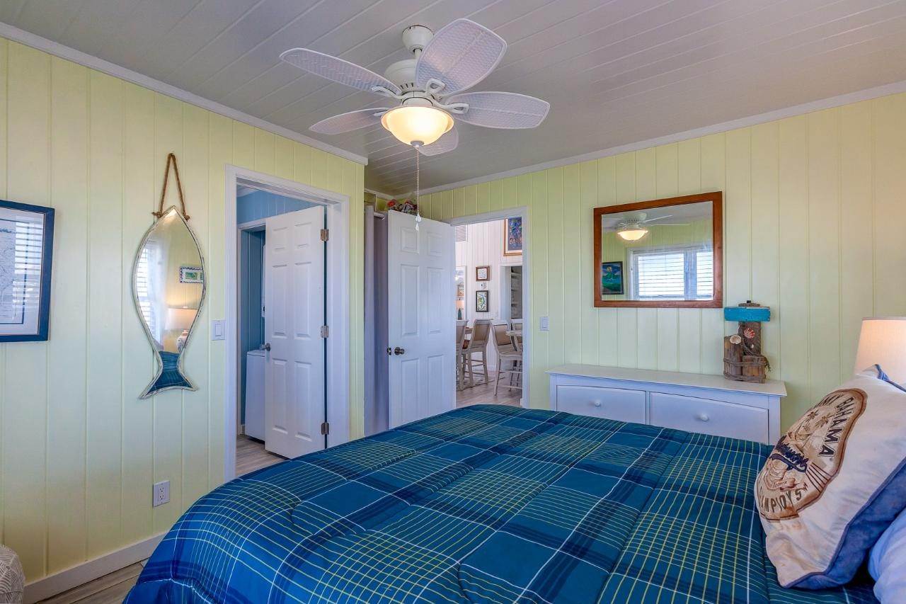 16. Single Family Homes for Sale at Elbow Cay, Abaco, Bahamas