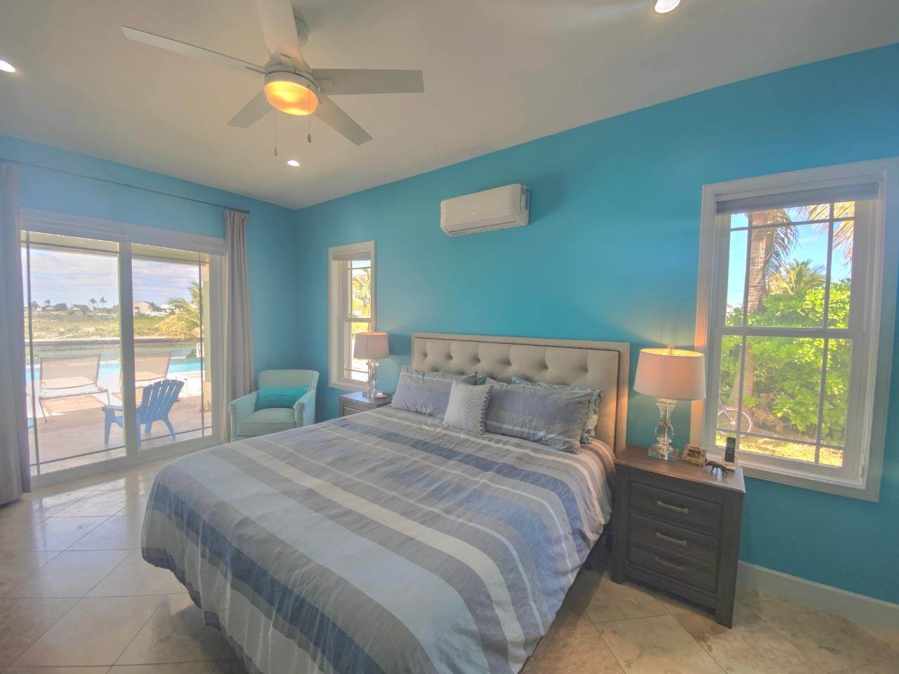 16. Single Family Homes for Sale at Treasure Cay, Abaco, Bahamas