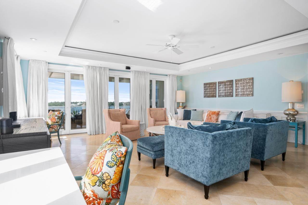 4. Condominiums for Sale at Ocean Club Estates, Paradise Island, Nassau and Paradise Island, Bahamas