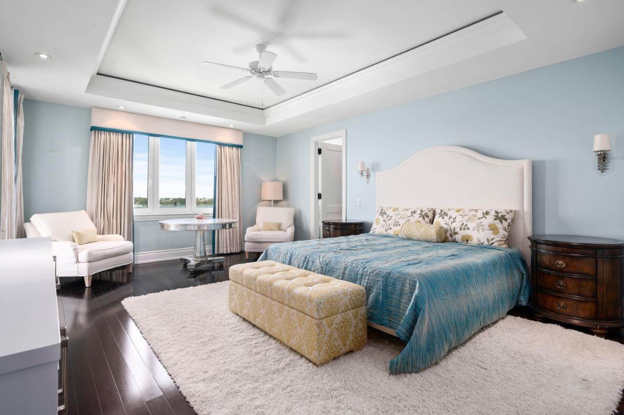 13. Condominiums for Sale at Ocean Club Estates, Paradise Island, Nassau and Paradise Island, Bahamas