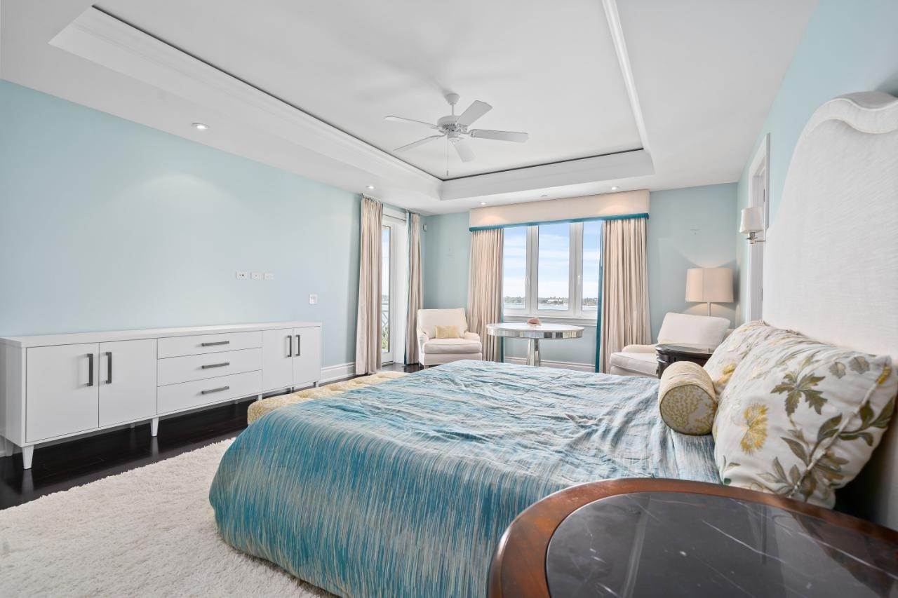 14. Condominiums for Sale at Ocean Club Estates, Paradise Island, Nassau and Paradise Island, Bahamas