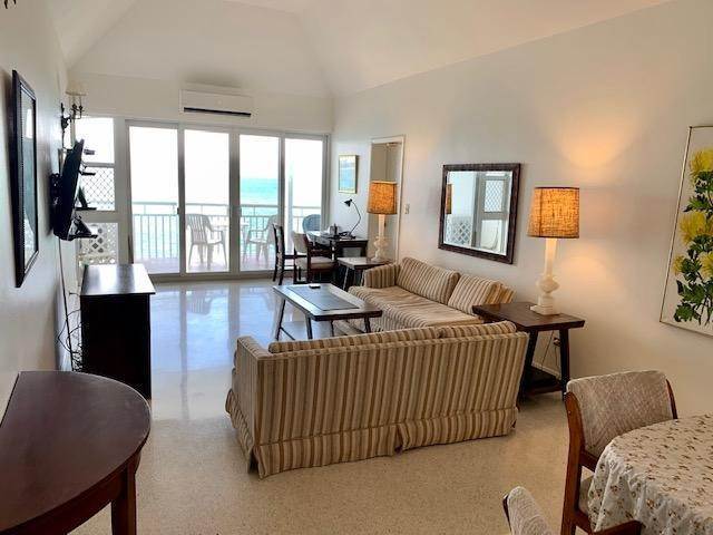 4. Condominiums at Carefree, Cable Beach, Nassau and Paradise Island, Bahamas