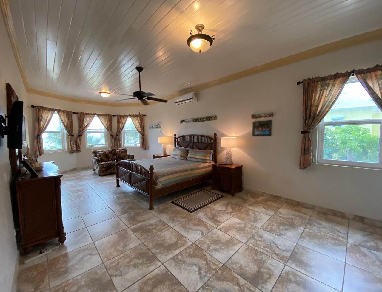 9. Single Family Homes for Sale at Breeze Away Estates, Governors Harbour, Eleuthera, Bahamas