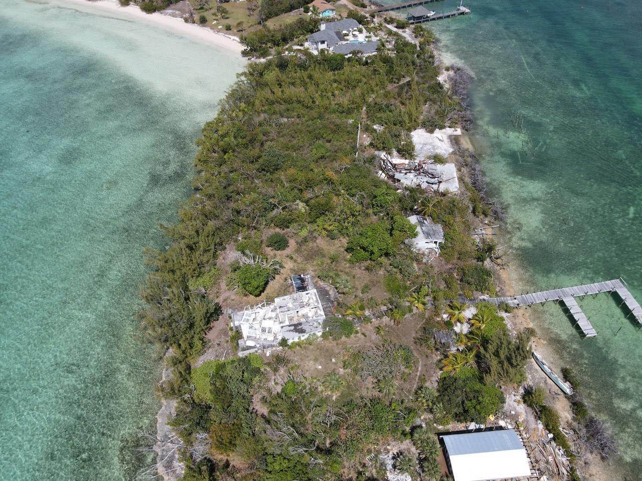 4. Single Family Homes für Verkauf beim White Sound, Green Turtle Cay, Abaco, Bahamas