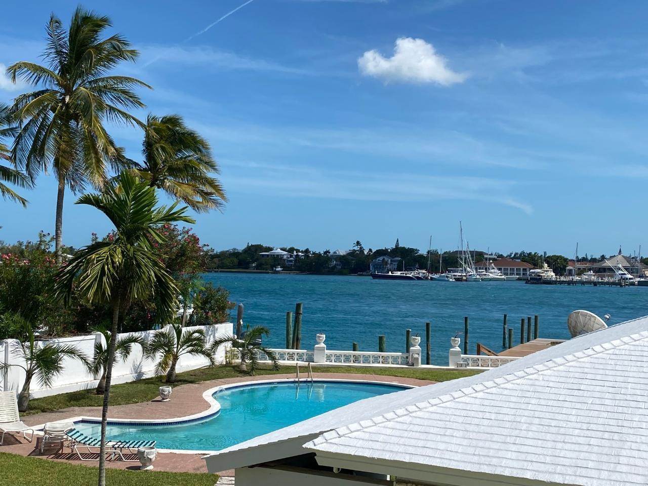 5. Condominiums for Sale at Paradise Island, Nassau and Paradise Island, Bahamas