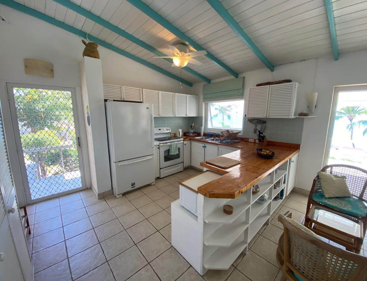 8. Single Family Homes for Sale at Oceanview Heights, Governors Harbour, Eleuthera, Bahamas
