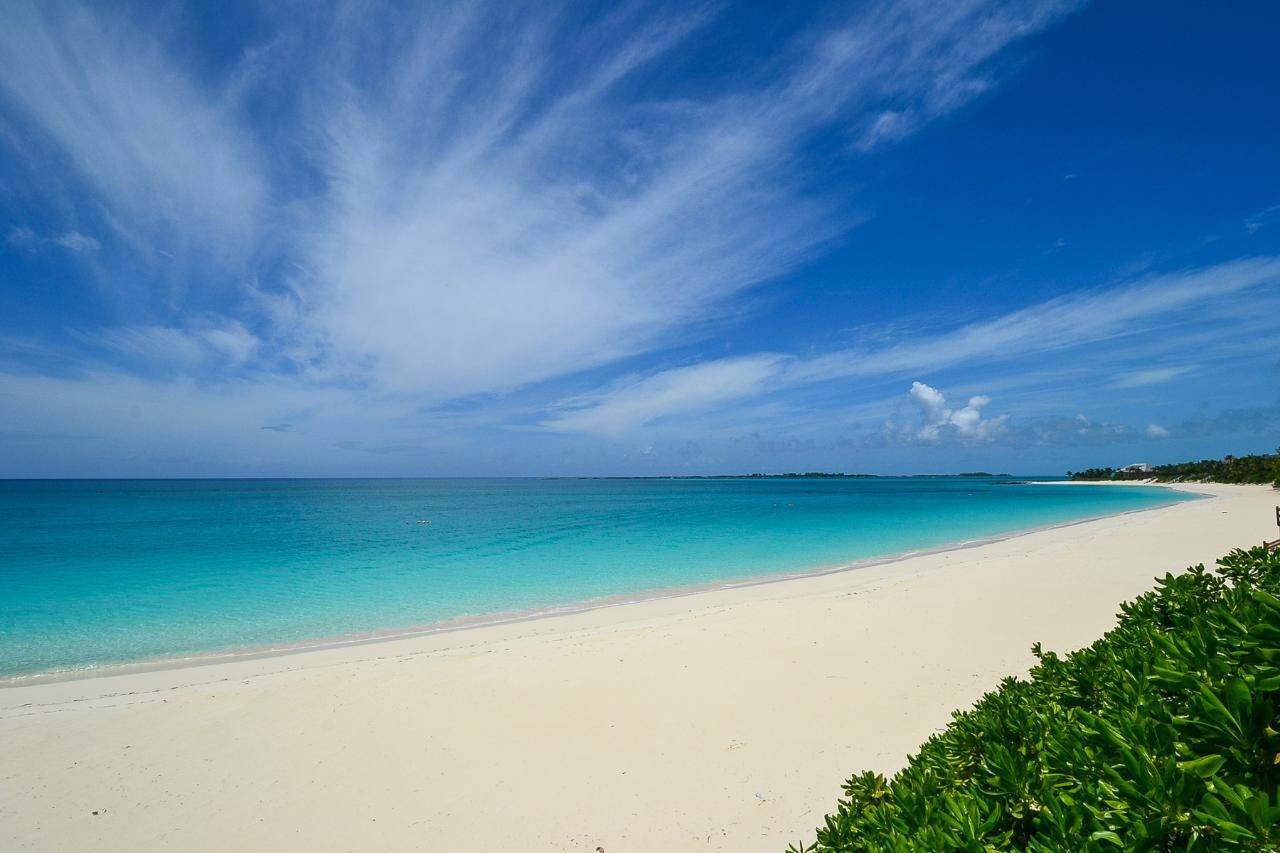 18. Condominiums for Sale at Harbour Breeze, Paradise Island, Nassau and Paradise Island, Bahamas