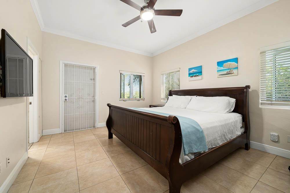 11. Condominiums at Westridge, Nassau New Providence, Bahamas