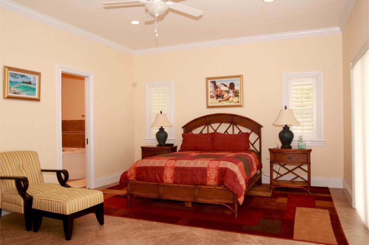 8. Single Family Homes for Sale at West End, Freeport and Grand Bahama, Bahamas