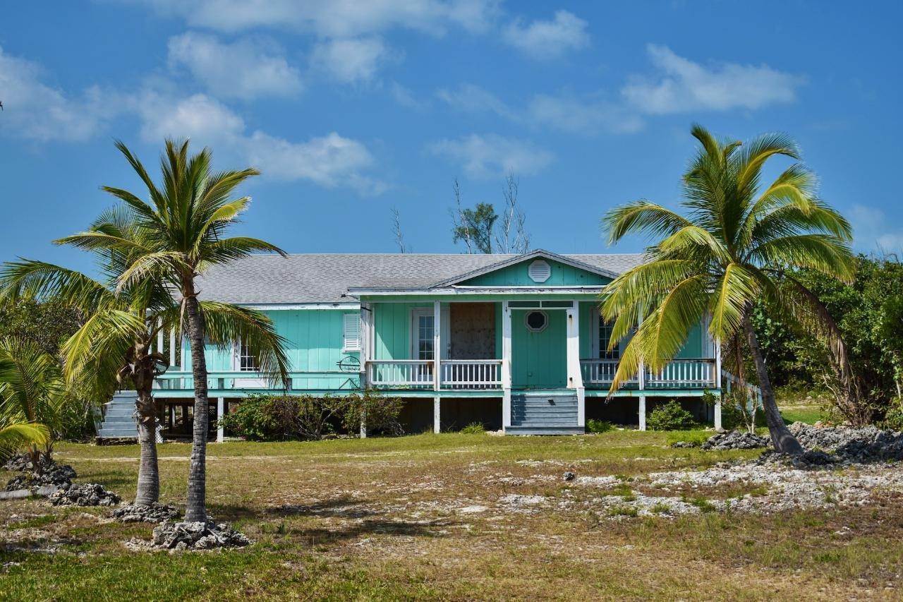 6. Single Family Homes for Sale at Black Sound, Green Turtle Cay, Abaco, Bahamas