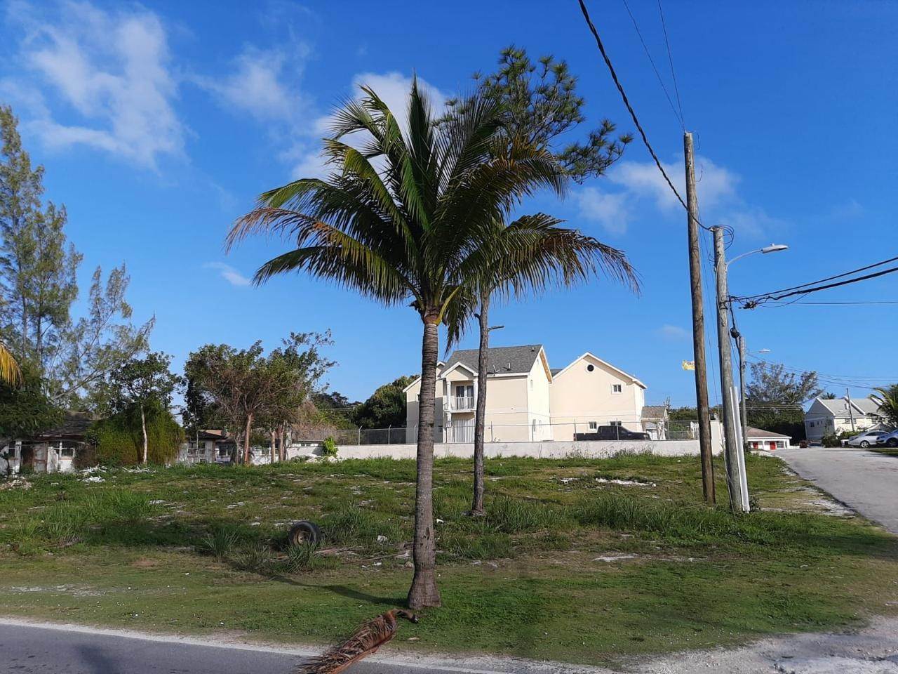 Condominiums für Verkauf beim Carmichael Road, New Providence/Nassau, Bahamas